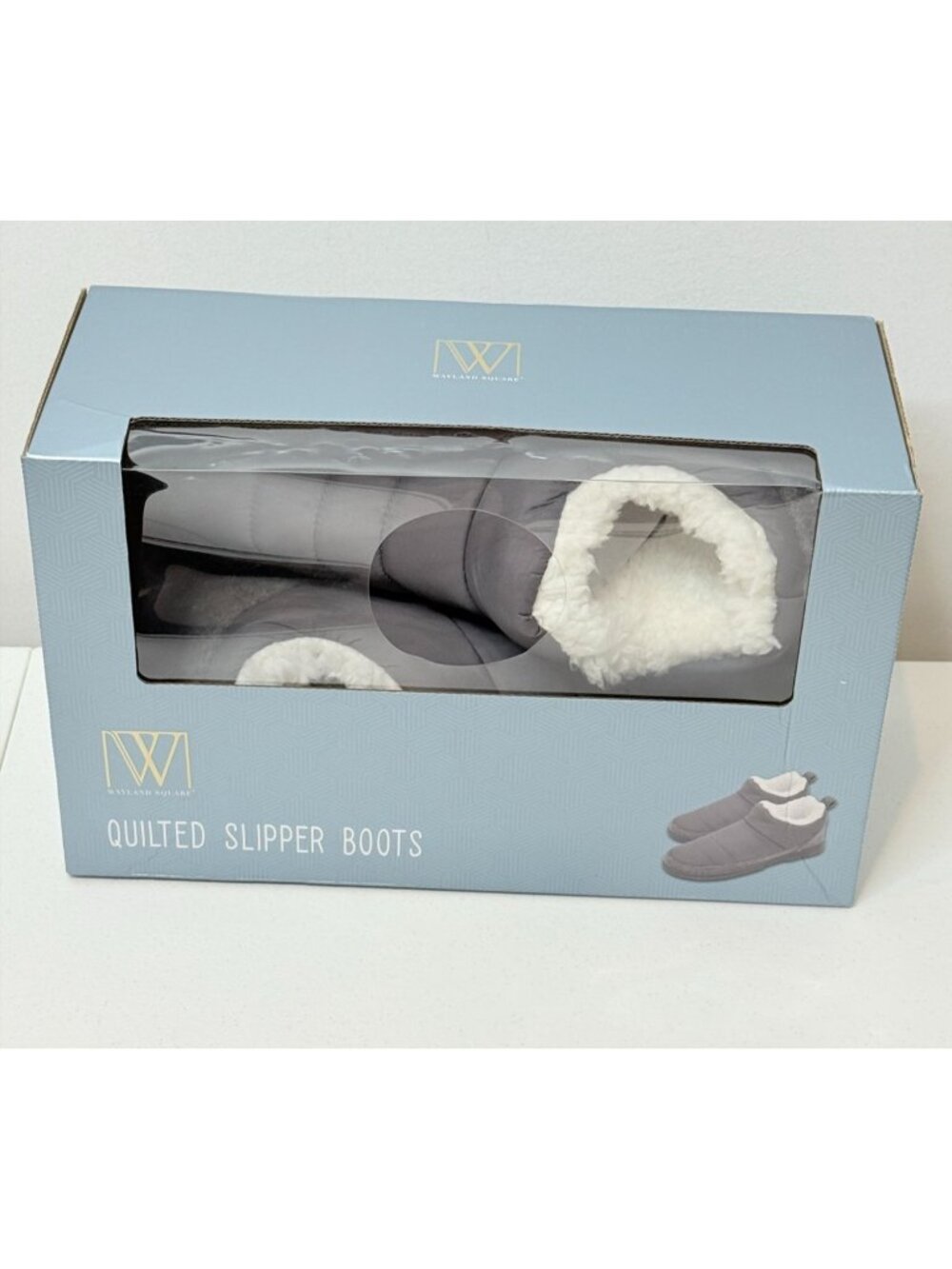 Wayland Square Mens L 9-10 Gray Quilted Slipper Boots Faux Fur Cozy Winter